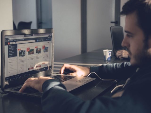 Optimiser la fiche produit pour augmenter le taux de conversion