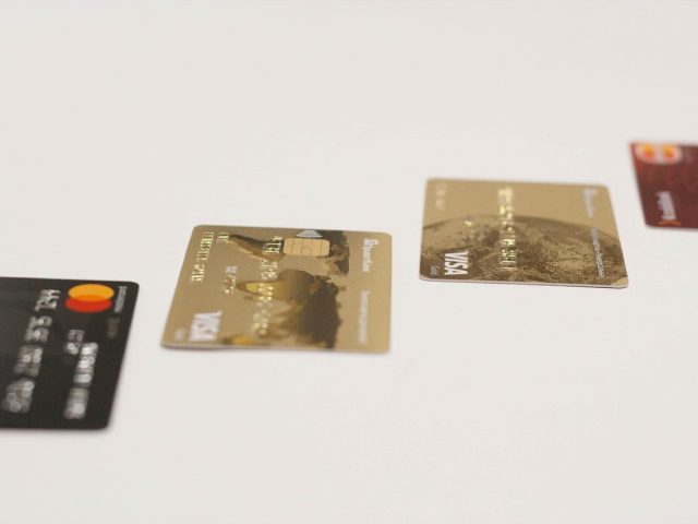 Quelle plateforme pour gérer abonnements et paiements récurrents