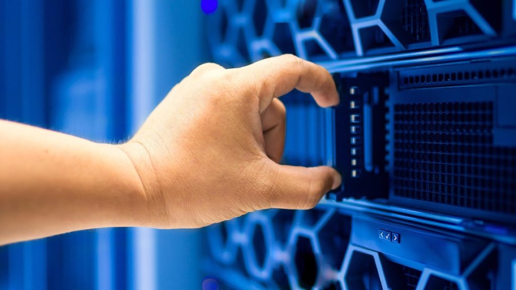 Comparatif de plateformes d&rsquo;e‑mails transactionnels