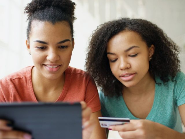 Les avis en ligne menacent-ils vraiment la réputation des médecins ? Oui, selon eux