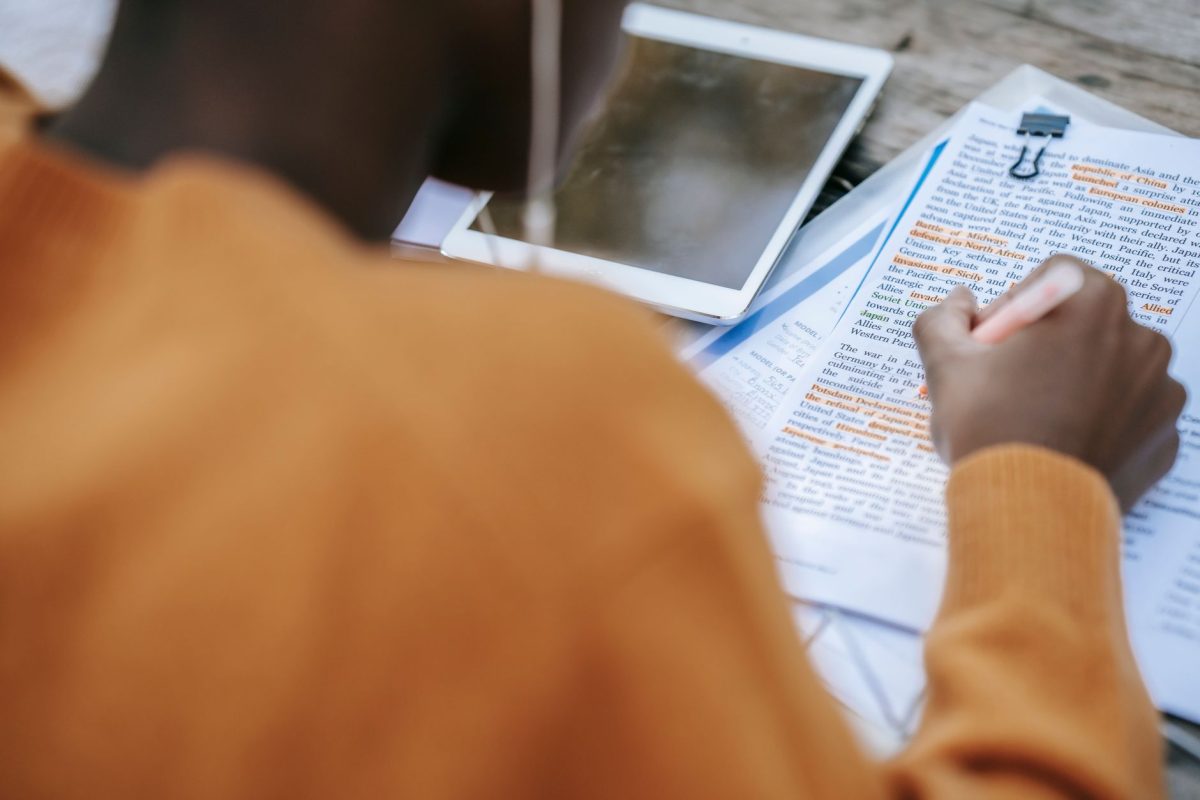 LinkedIn ou Lusha : quel outil de prospection choisir en 2023 ?