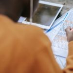 LinkedIn ou Lusha : quel outil de prospection choisir en 2023 ?