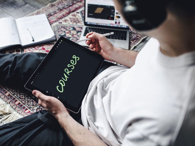 E-learning : les plateformes cachent-elles des failles ?