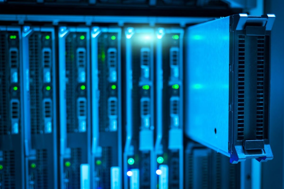 VPS avec API pour développeurs : ce qu&rsquo;un hébergeur doit proposer