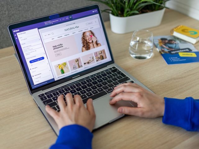 Création site e-commerce à Nantes : bien choisir son prestataire