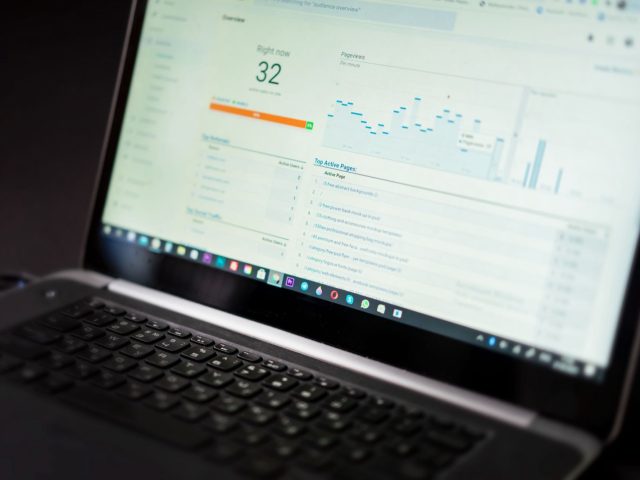 Création site e-commerce Paris : budget et choix du prestataire