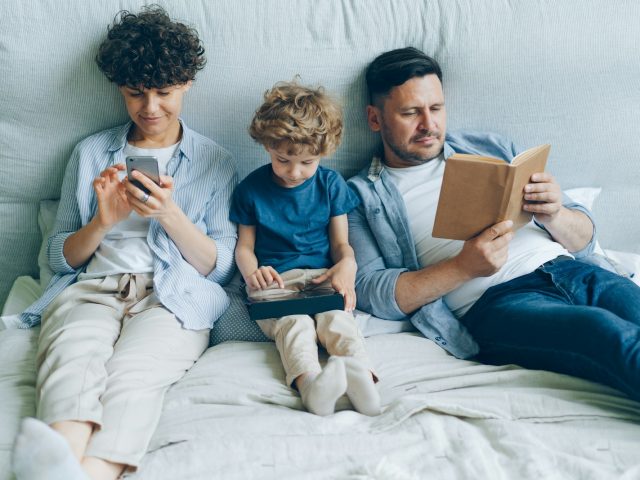 Quel logiciel d’emailing choisir en 2023 ? Les experts s&rsquo;affrontent !