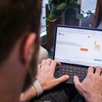 Logiciels de chat en direct : entre promesses et limites