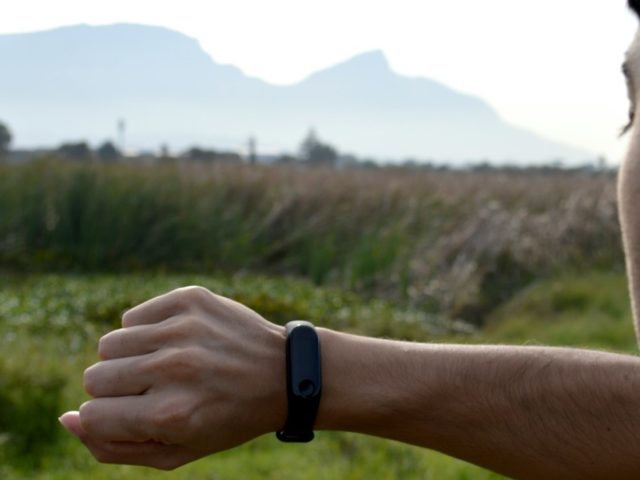 Tracker fitness : quel capteur choisir selon votre sport